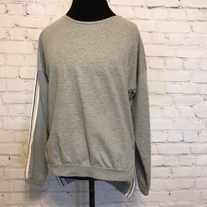 Hi/Lo Sweatshirt w/ Athletic Stripe Trim